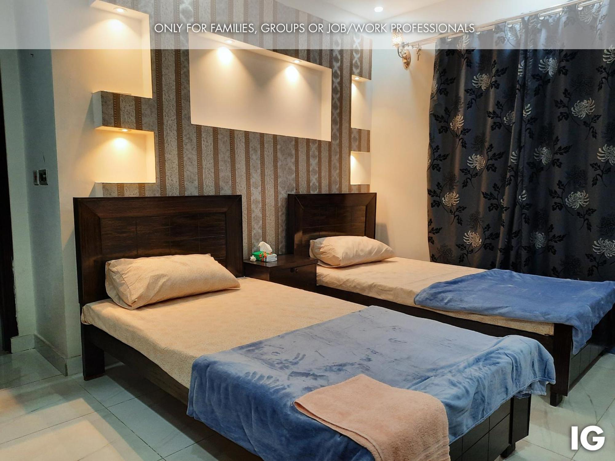 3 Bedroom Furnished Holiday Home Near Valencia Town, Lake City & Ring Road Lahor Dış mekan fotoğraf