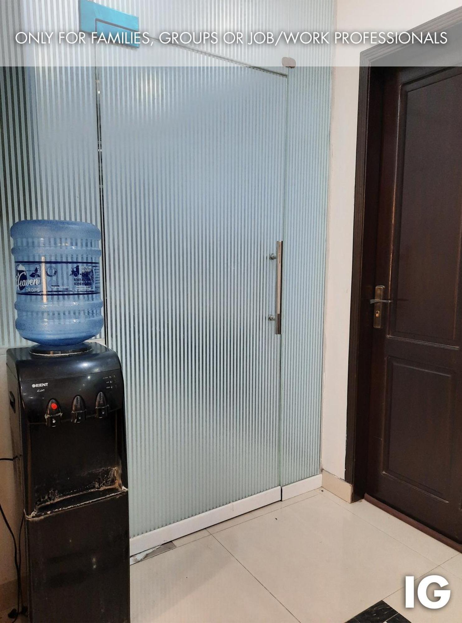 3 Bedroom Furnished Holiday Home Near Valencia Town, Lake City & Ring Road Lahor Dış mekan fotoğraf